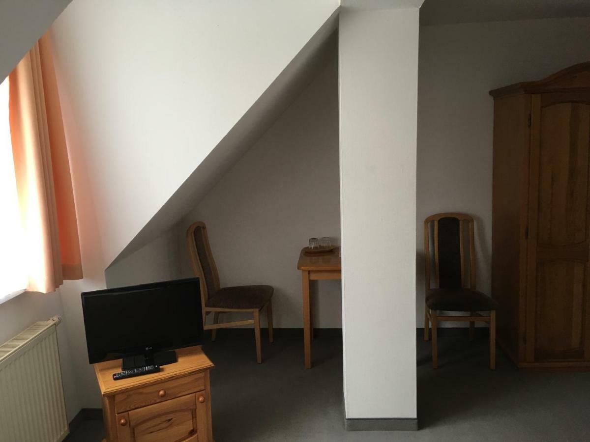 Stadtsee-Pension Темплин Екстериор снимка